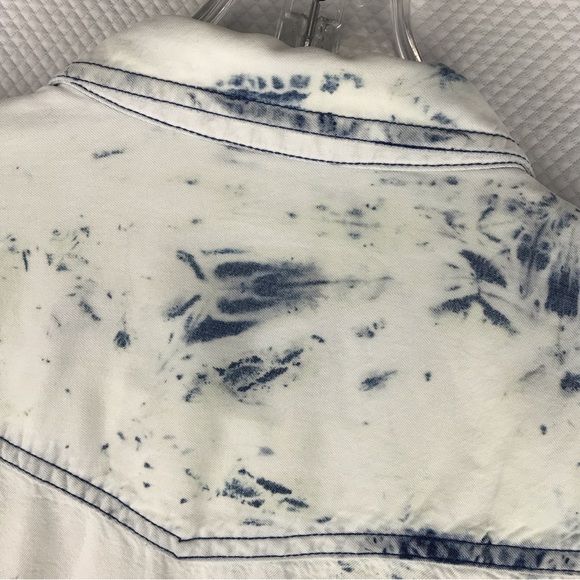 MOSSIMO SUPPLY CO. Boyfriend Fit Bleached Long Sleeve Button Down w/Snaps XL - Picture 2 of 9